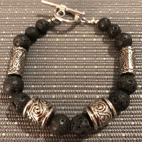 Men’s Black & Silver Volcano Rock Beaded Bracelet - Picture 2 of 6